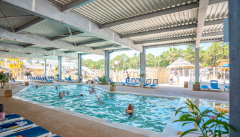 Espacio acuático camping LE VIEUX PORT *****